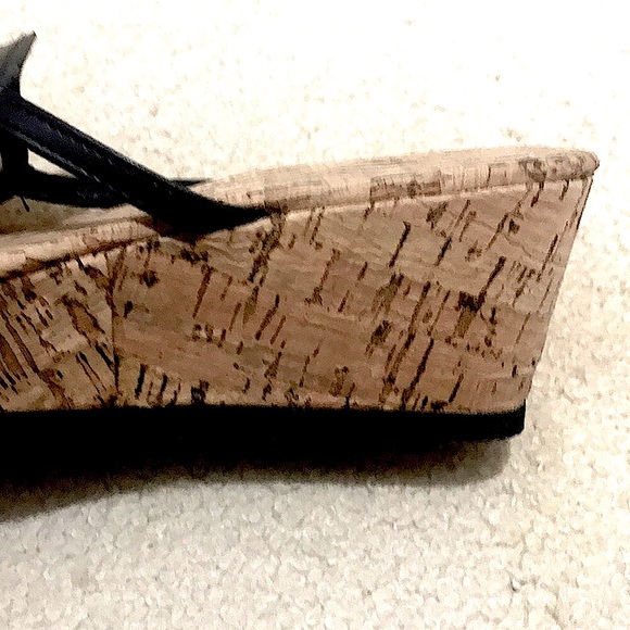 🆕🔥EXPRESS SMALL PLATFORM CORK WEDGES BLACK&BLING SILVER STONES REALLY CUTE!! - Picture 9 of 12